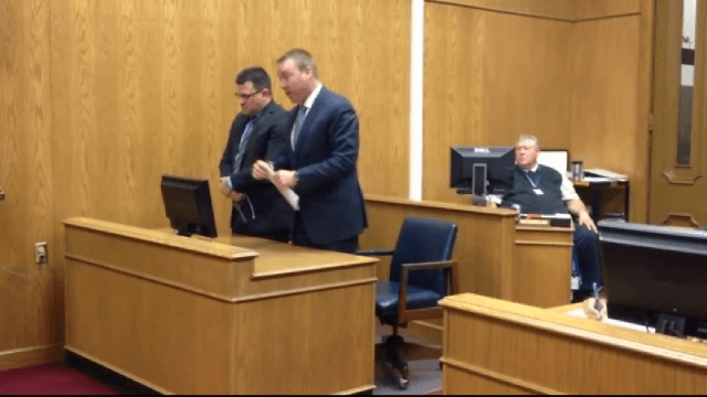 Former Newark teacher to serve over 4 years in prison